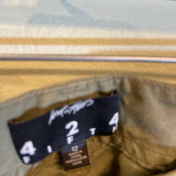 Lord & Taylor 424 Fifth Cargo Style Summer Linen Pants Size 12 - Picture 12 of 12